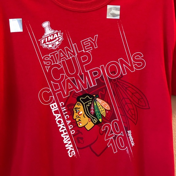 Chicago Blackhawks 2010 Stanley Cup Champs T-Shirt - Picture 2 of 8